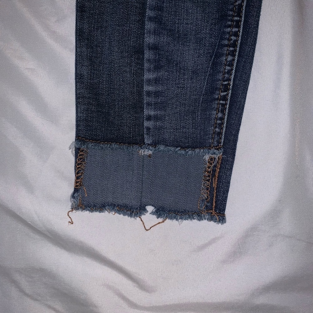 Jeans - Picture 3 of 3